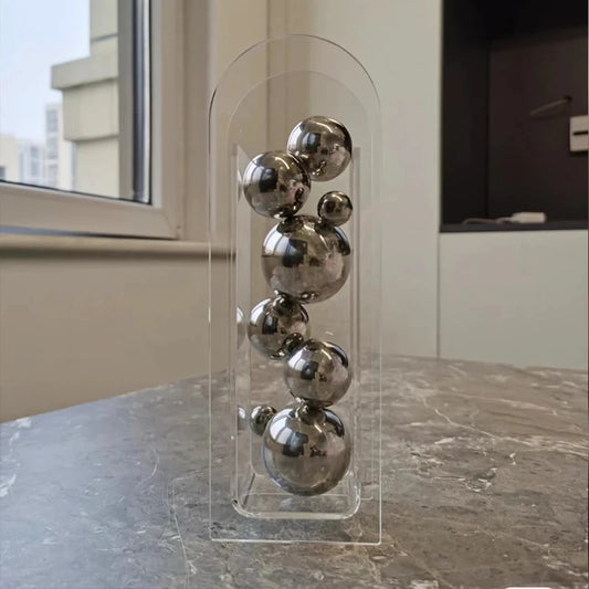 Acrylic Vase With Orbs