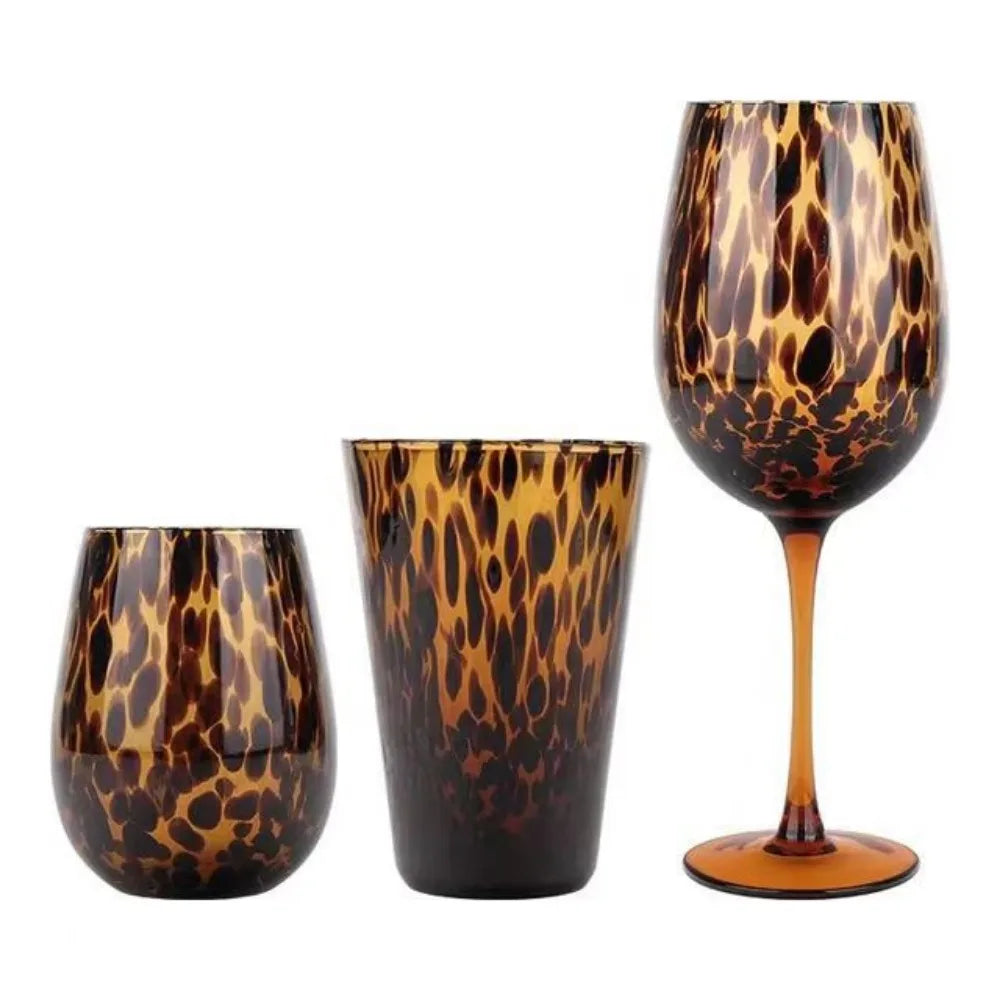 Set of three tortoiseshell-patterned glasses 